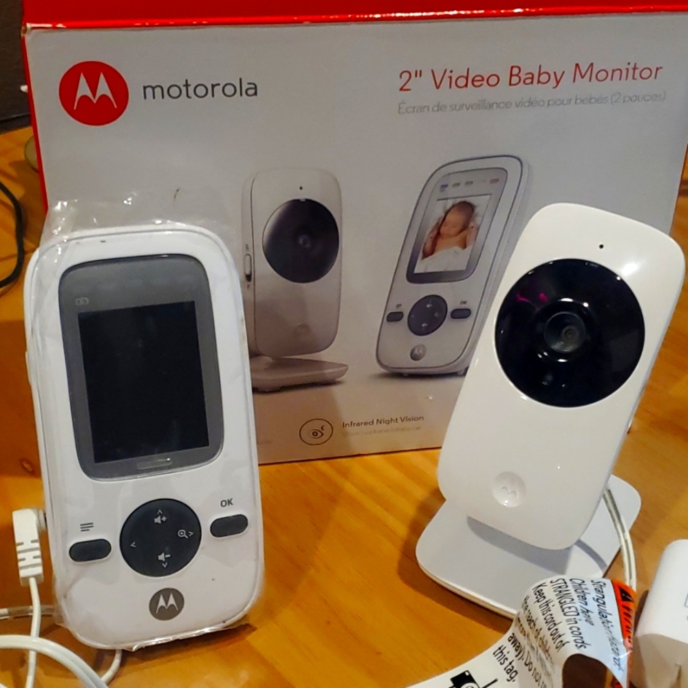 Motorola 2" Video Baby Monitor